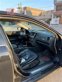 نيسان ماكسيما